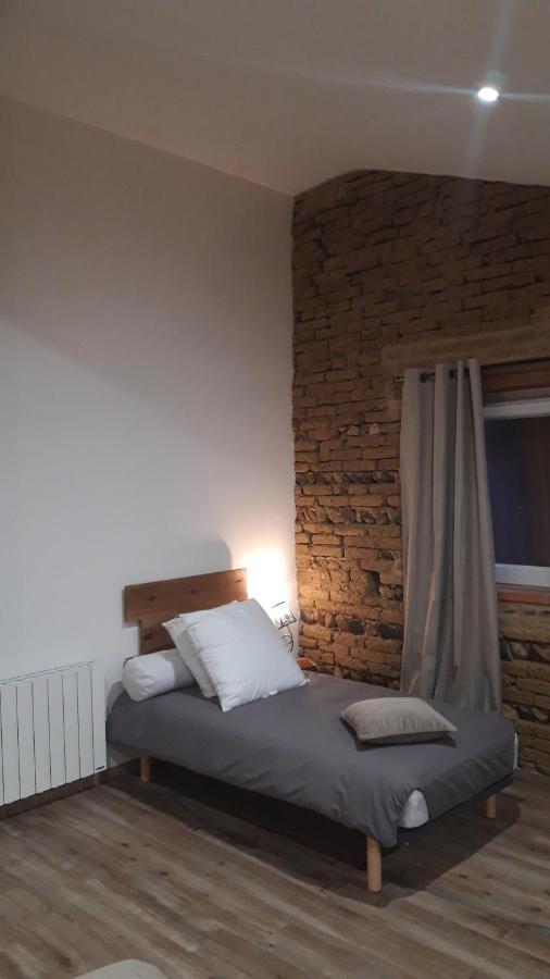 Les Chambres De Lili Saint-Loup  Kültér fotó